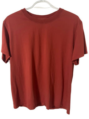 Lululemon Short Sleeve Tee in Terracotta Colour Size Large